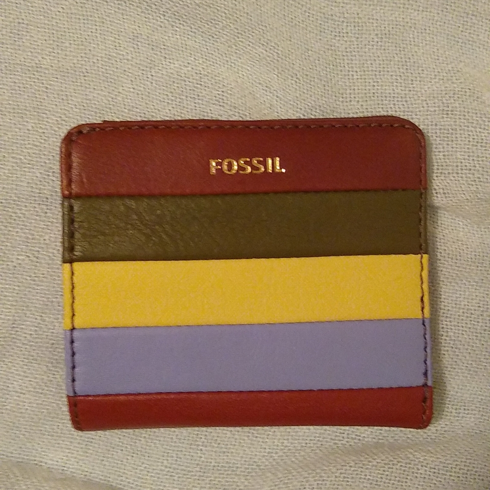 NWOT Leather FOSSIL Wallet